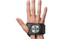 A hand wearing the GyroGlove.