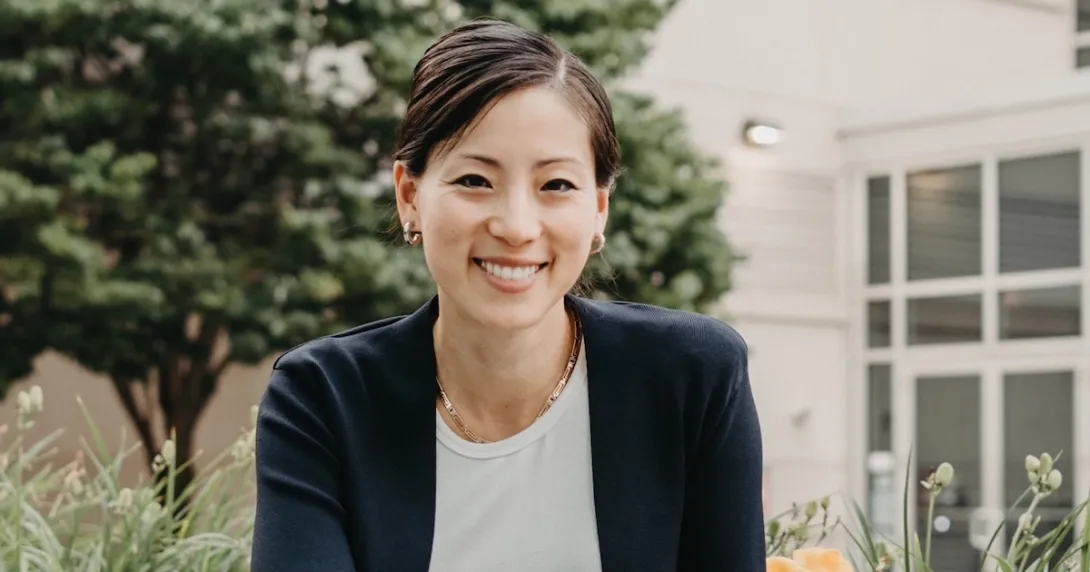 Dr. Liz Kwo Dr. Liz Kwo