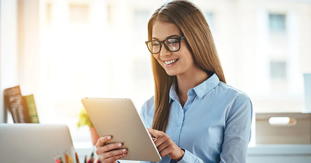 Worker using tablet